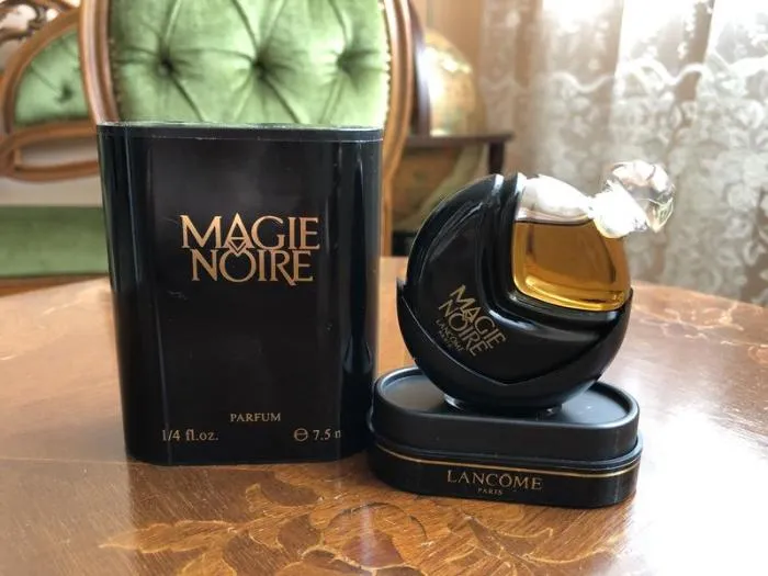 Magie Noire от Lancome / Фото: izi.ua 